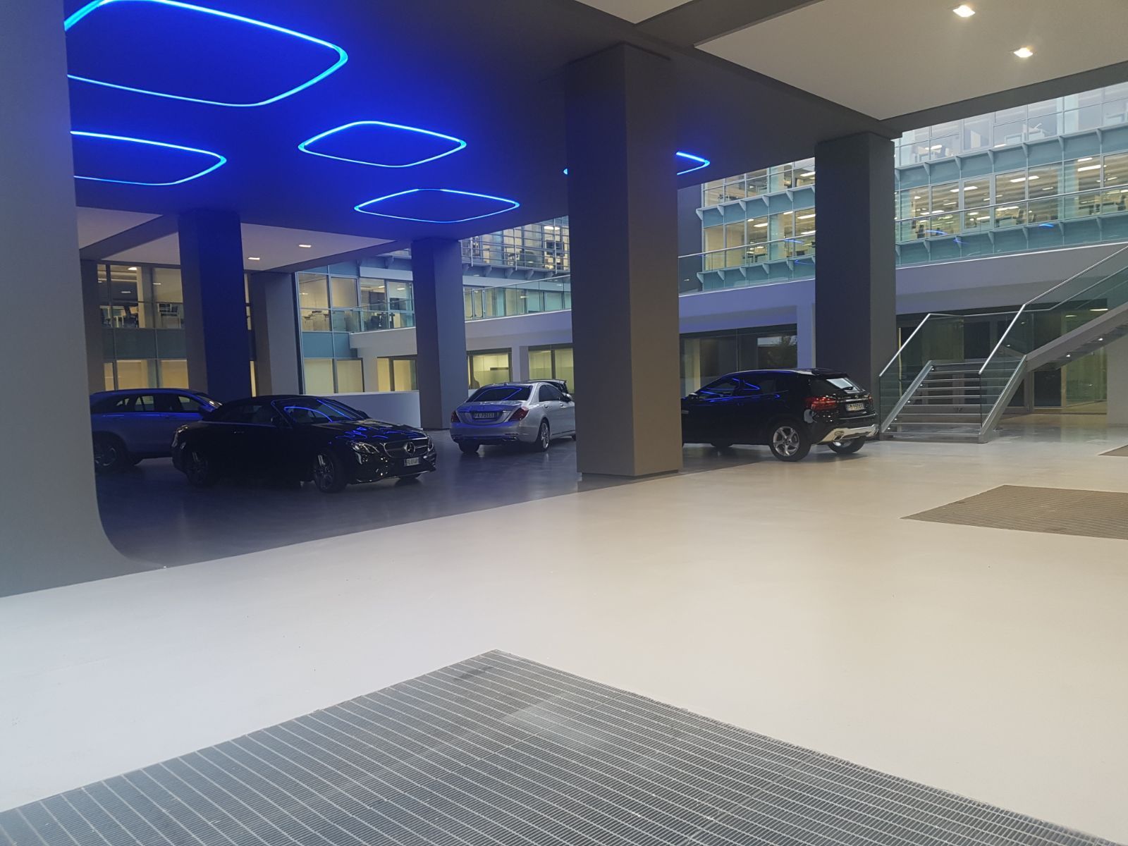 pavimento in resina garage