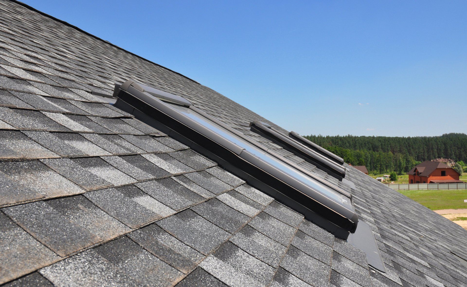 Composition Shingle Roof - Service Roofing Co. - Fullerton, CA