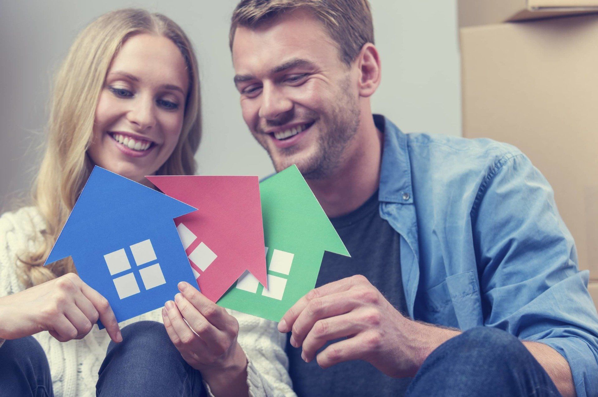 keys-over-a-paper-house