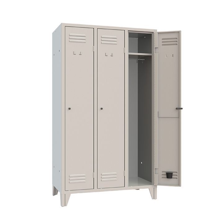 Armadietto metallico a tre moduli, di colore beige chiaro, con due ante chiuse e una aperta che rivela i ripiani interni.