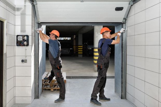 An Image of Garage Door Service in Vero Beach, FL