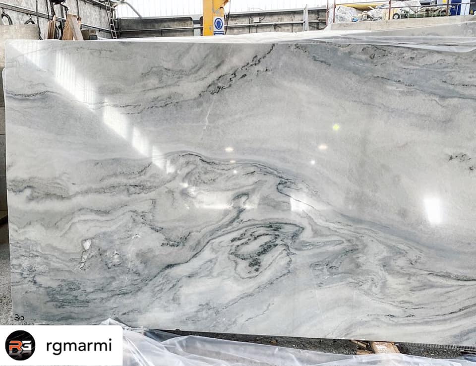 Arredamento in Organic white