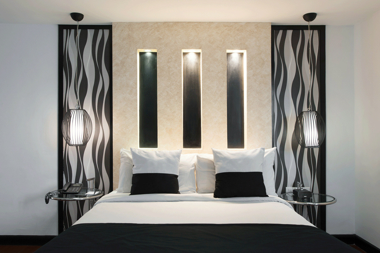 Comfortable bedroom with city views at Y2