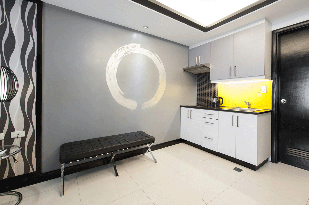 Available amenities for your stay in Studio Deluxe at Y2 Residence