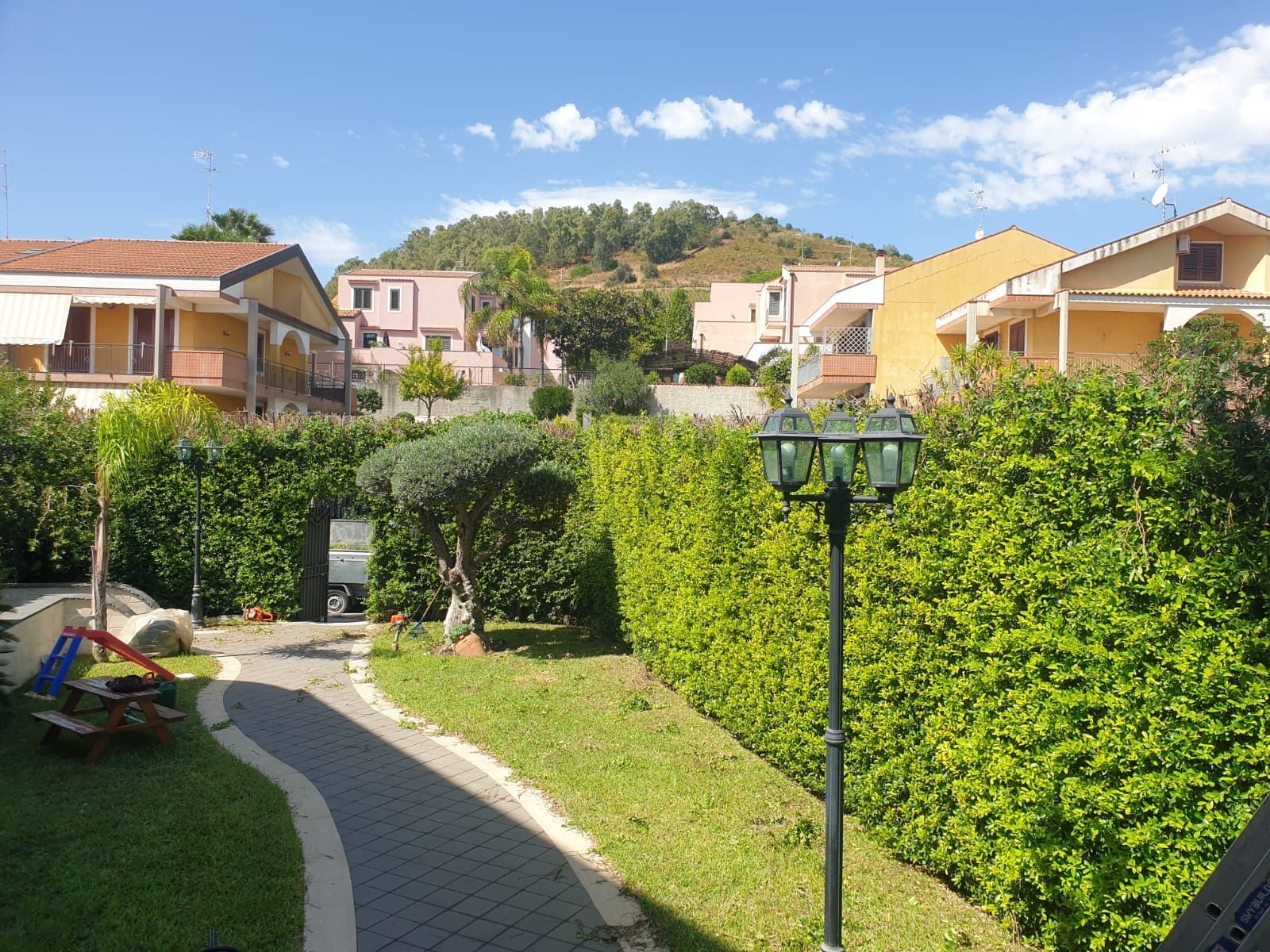 GREEN DAY GIARDINAGGIO