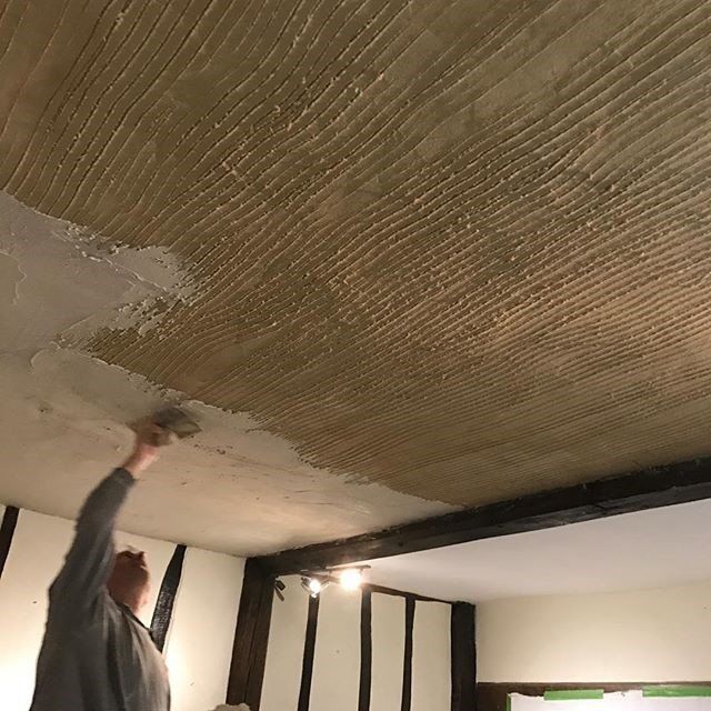 Lime Plaster ceiling