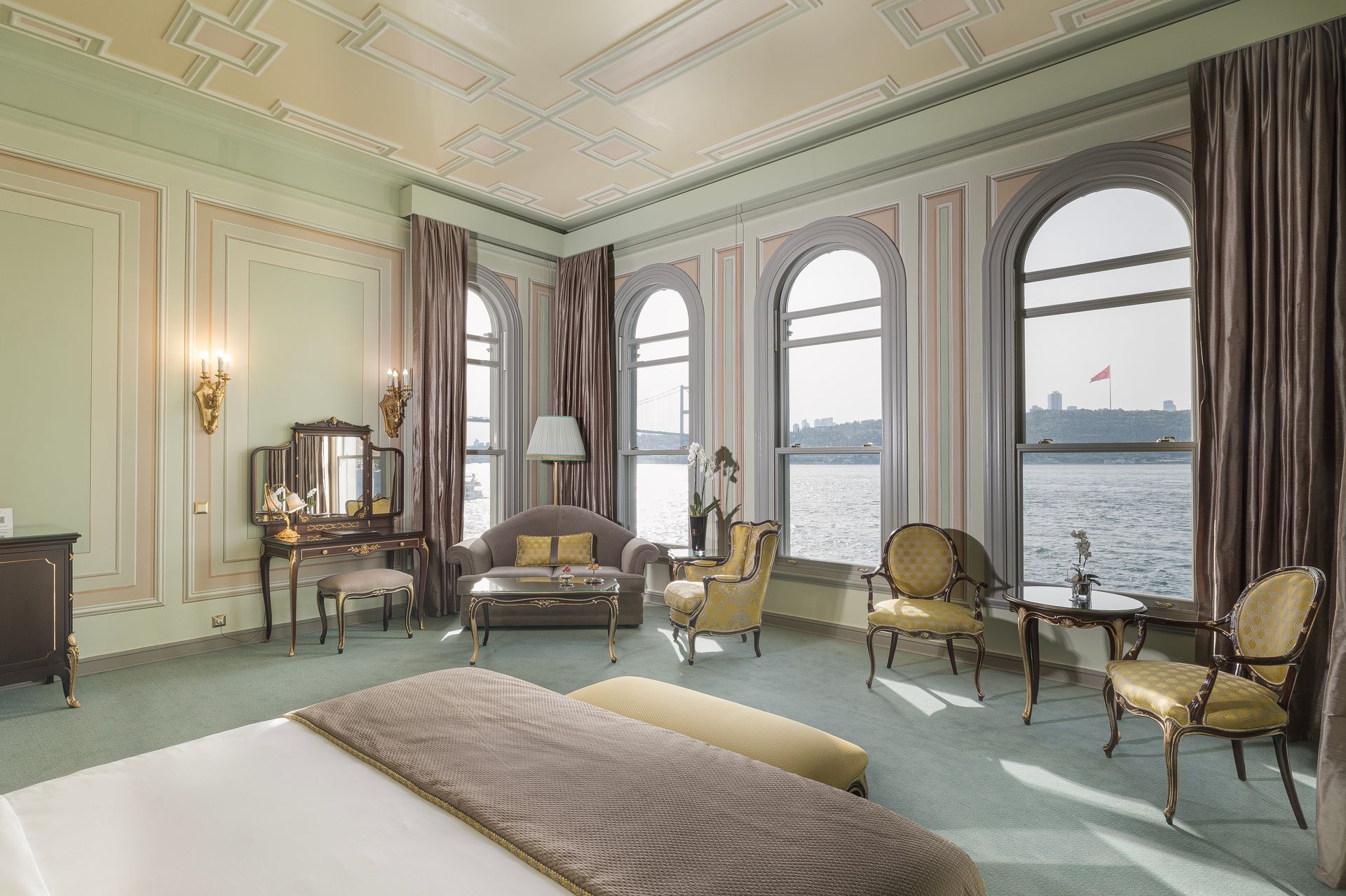 Bopshorus Palace Hotel, Palace Room, Bosphorus view