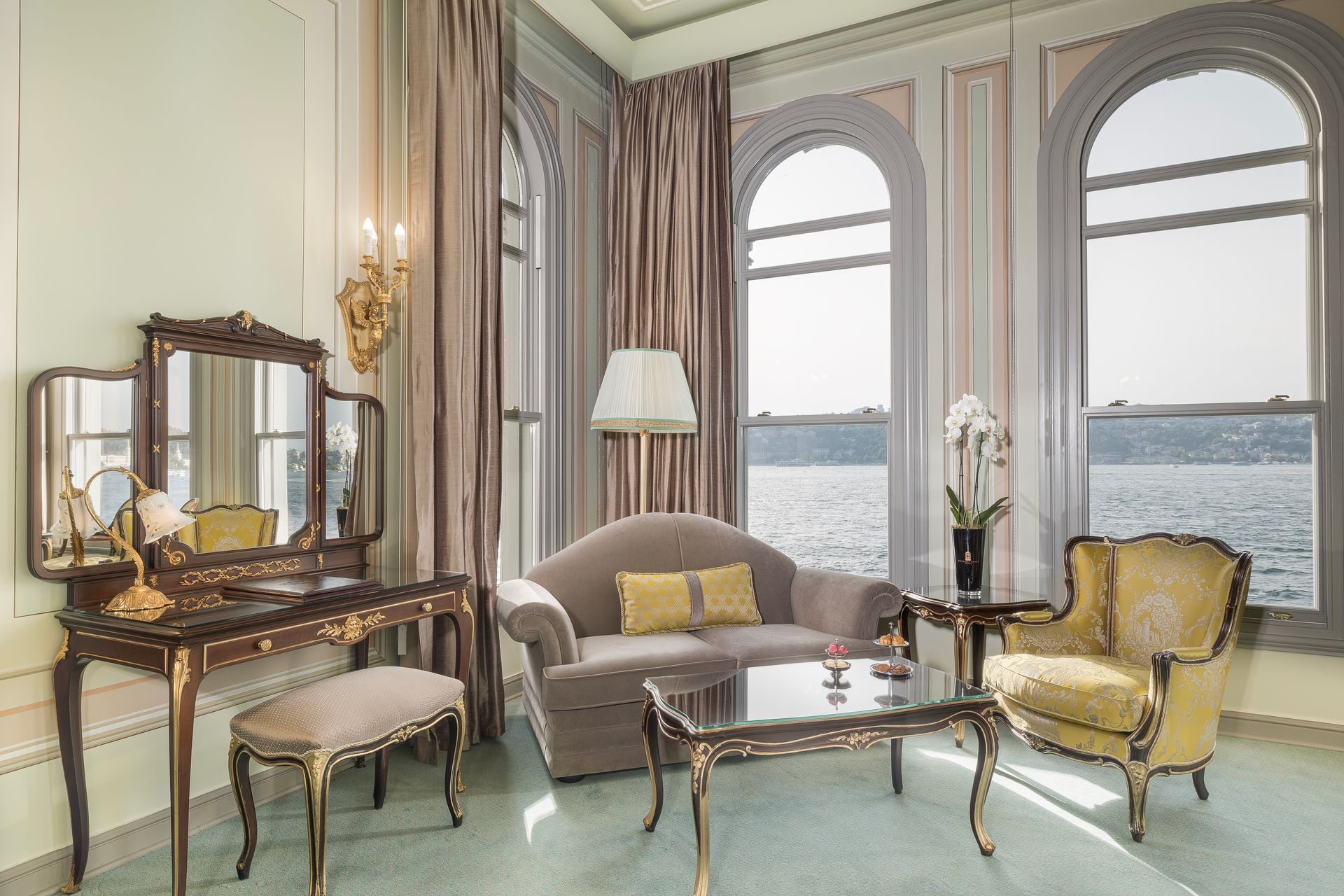 Bopshorus Palace Hotel, Palace Room, Bosphorus view