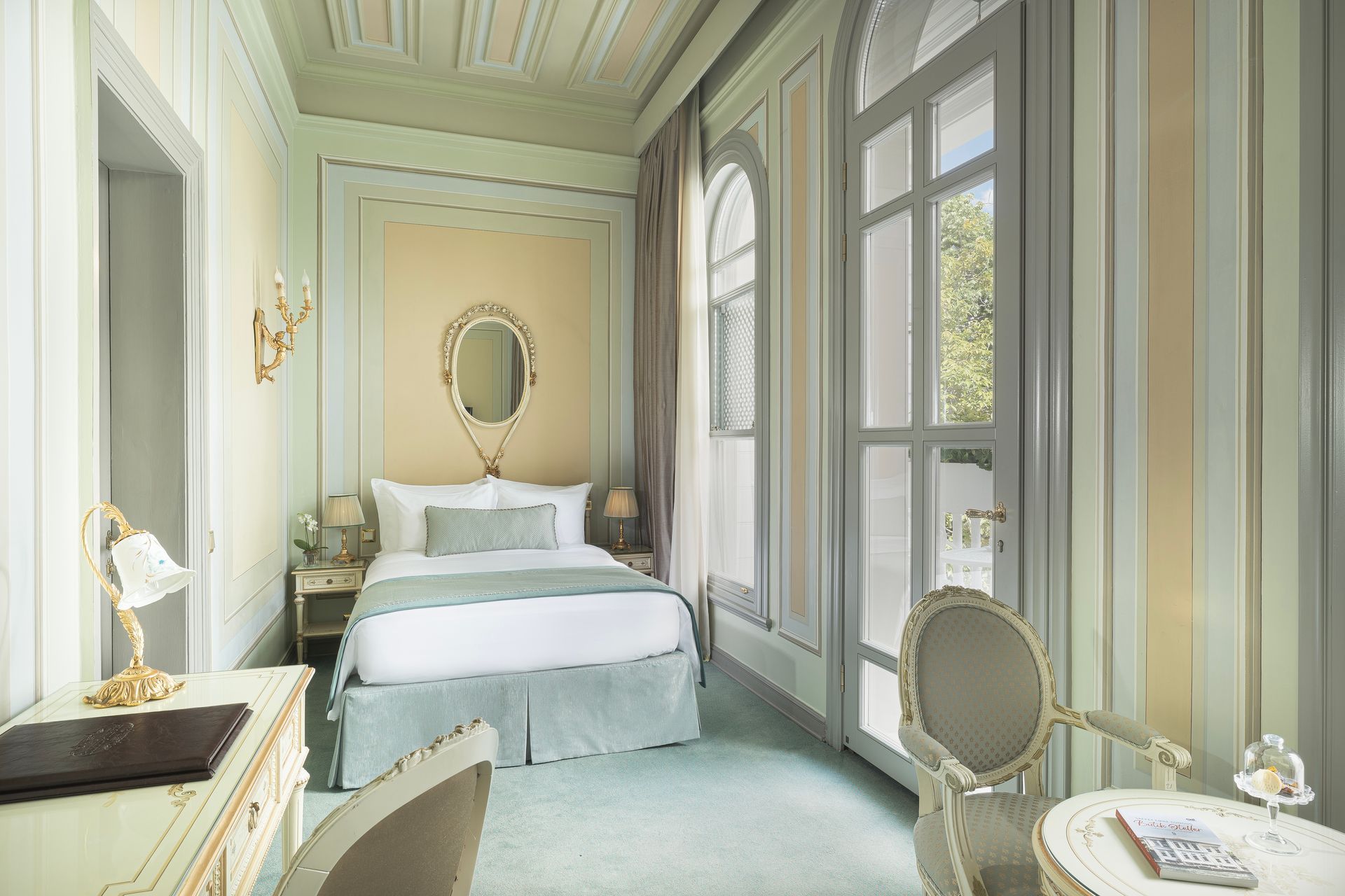 Bosphorus Palace Hotel, Queen Room with balcony