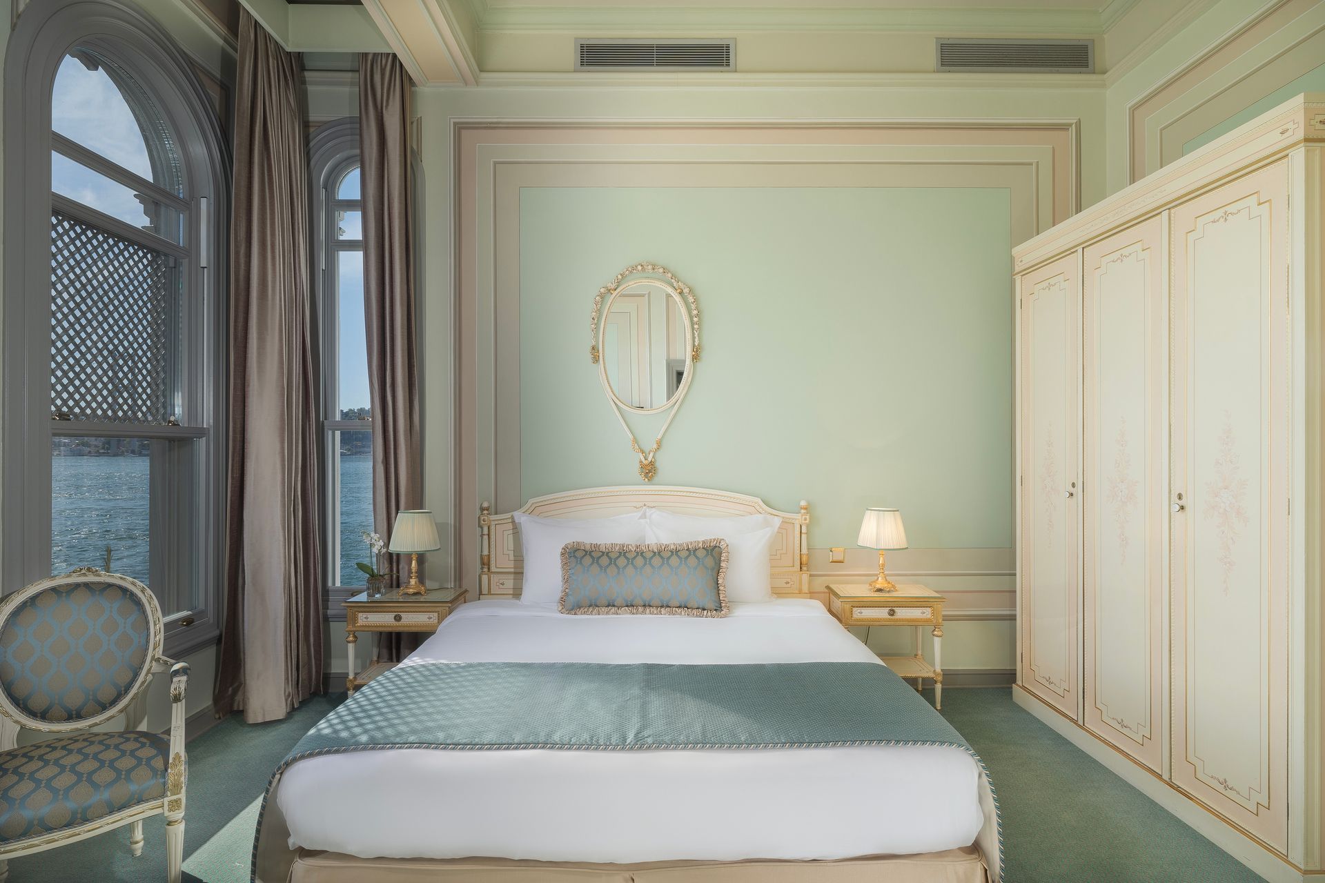 Bosphorus palace, superior room, Bosphorus view