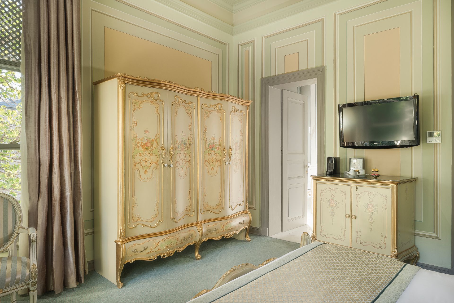 king oda bahçe manzaralı, bosphoruse palace