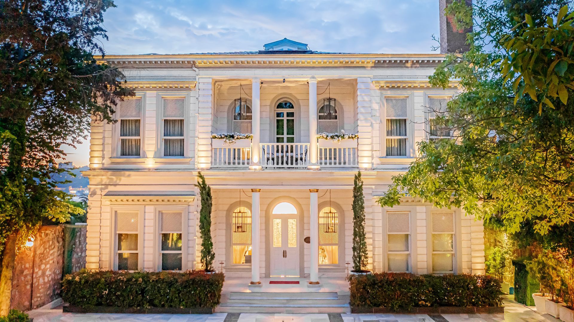 Bosphorus Palace Hotel