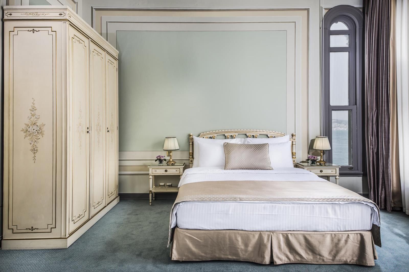 bosphorus palace, room