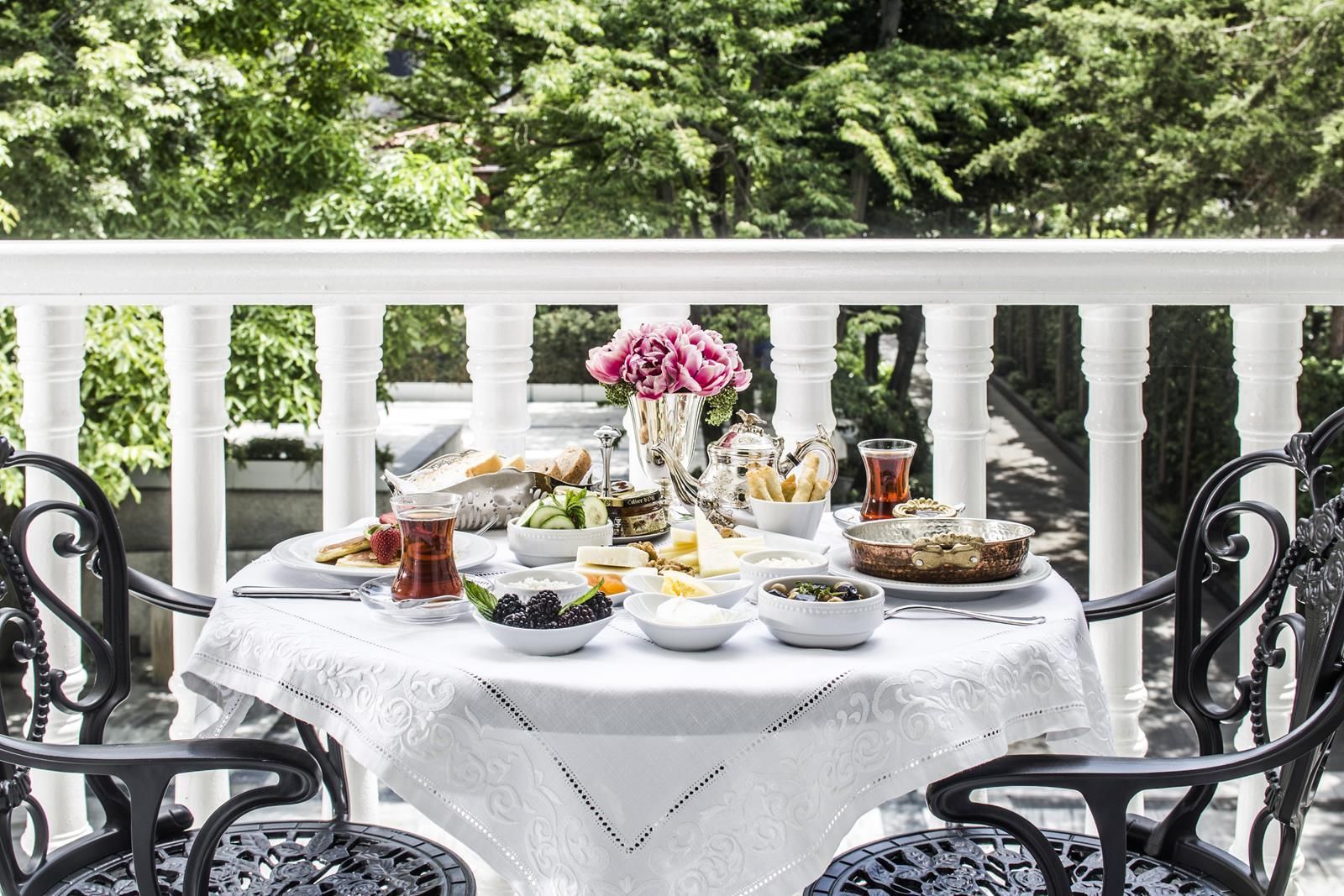 bosphorus palace, breakfast, restaurant