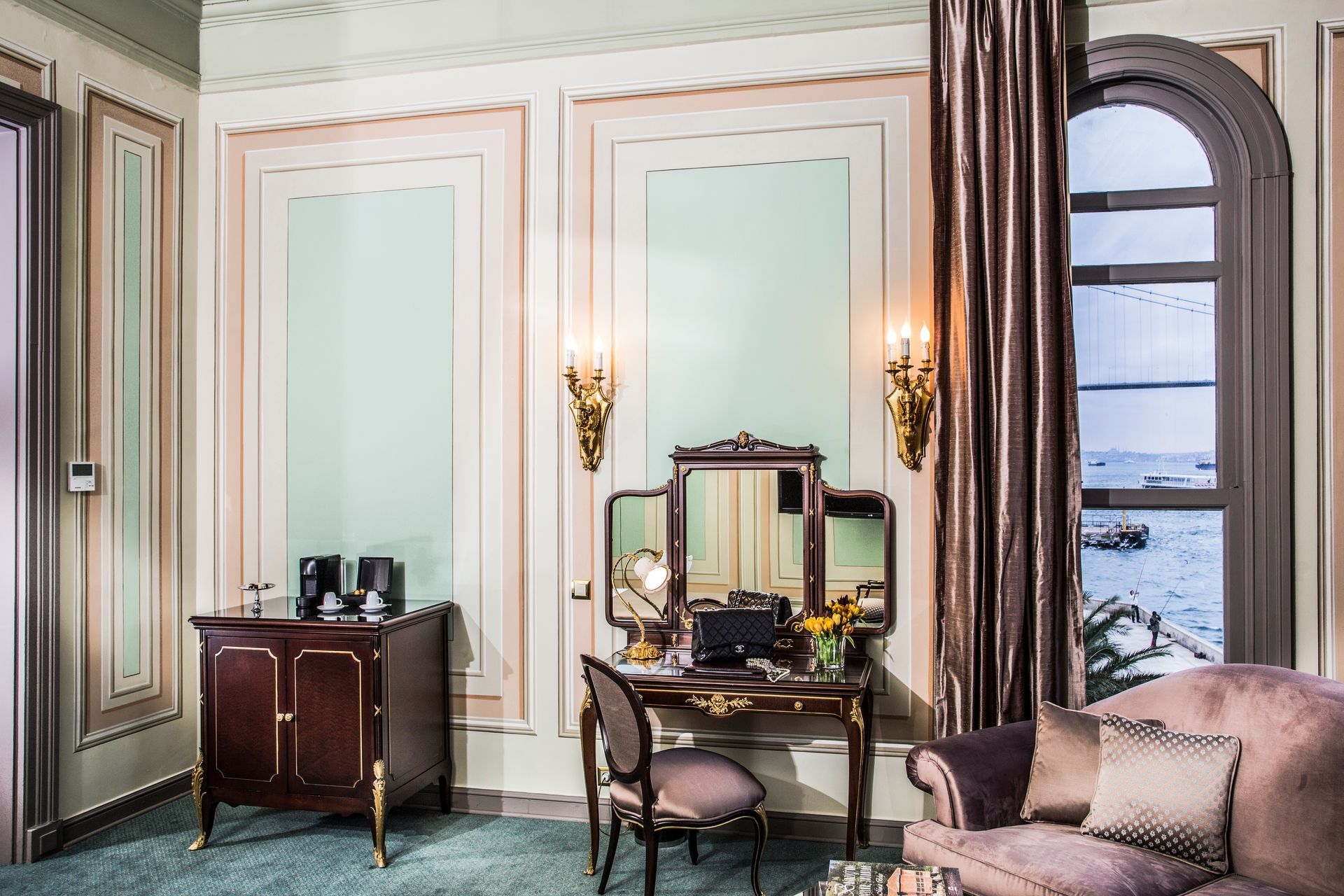 Bopshorus Palace Hotel, Palace Room, Bosphorus view