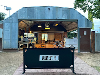 this is a shop front picture of Bennett St Cafe