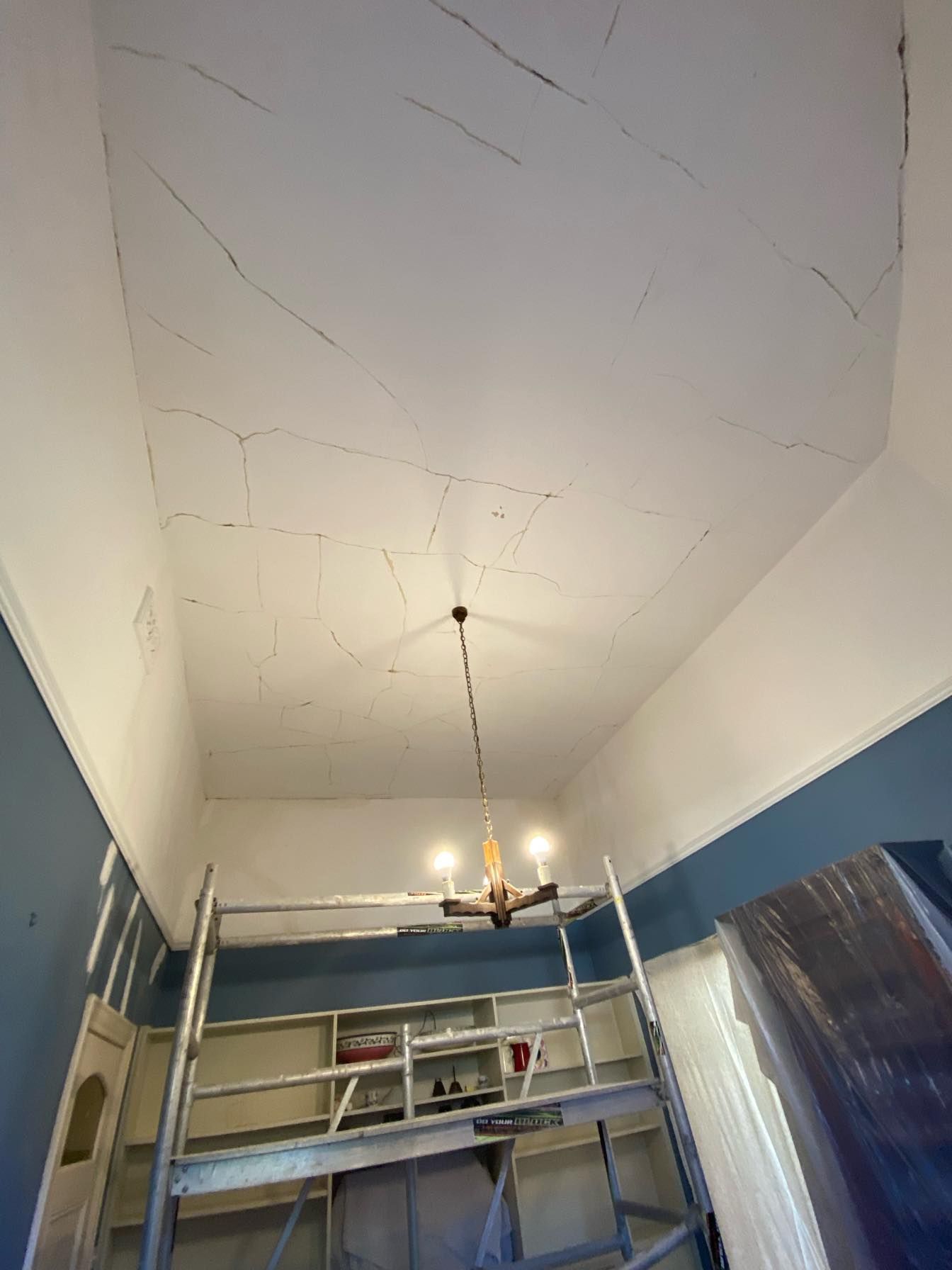 This is a before pic of a ceiling repair we did in Castlemaine with old school plaster