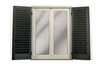 Persiana con lamelle orientabili