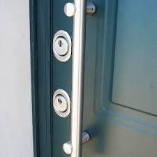 Porta blindata con cilindro europeo