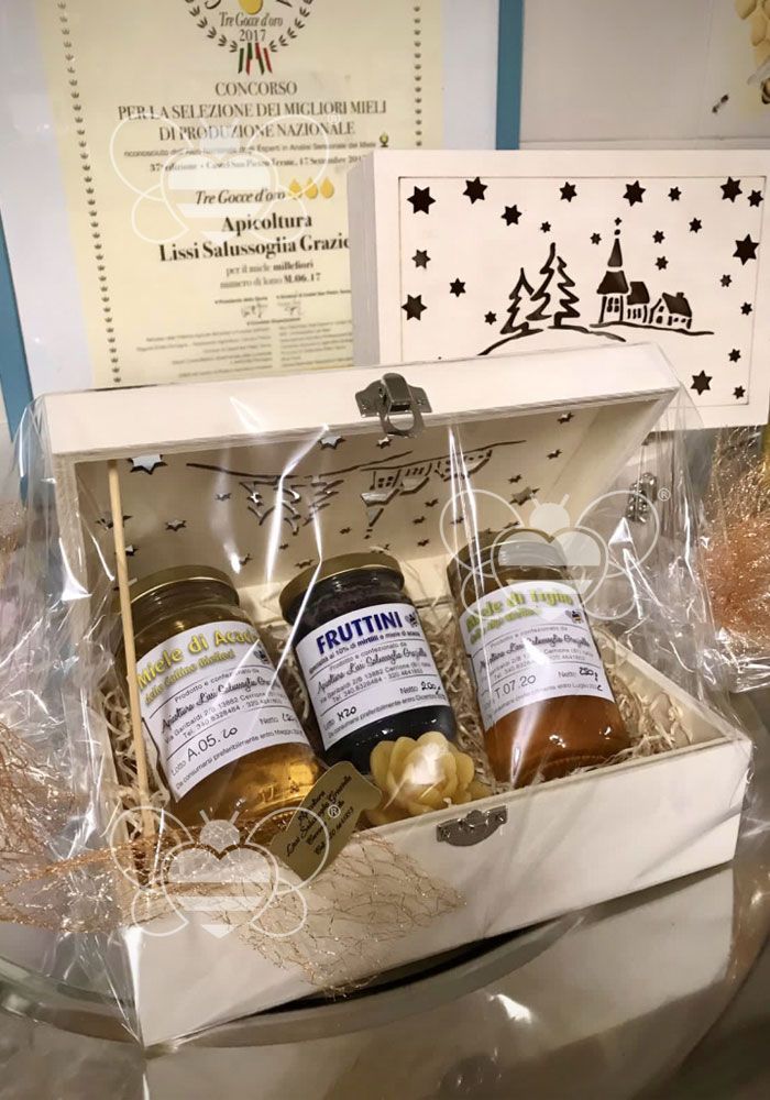 scatola in legno con miele