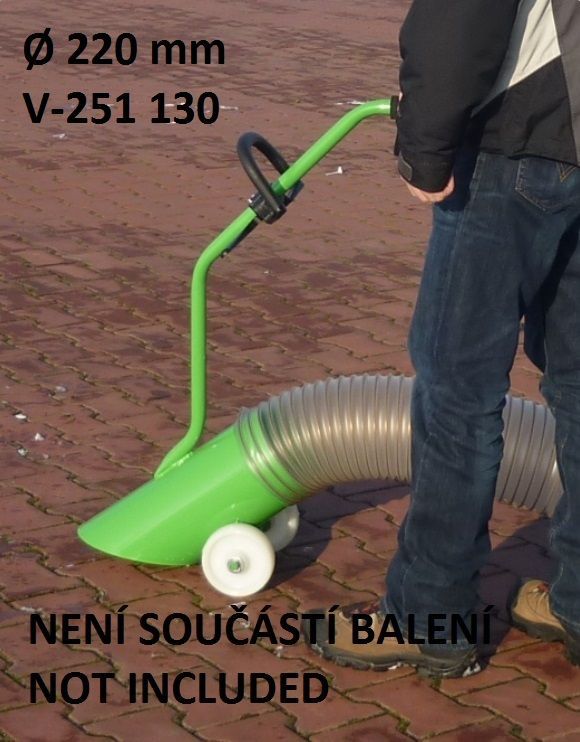 Eine Person steht neben einem grünen Schlauch mit der Aufschrift 220 mm v-251 130