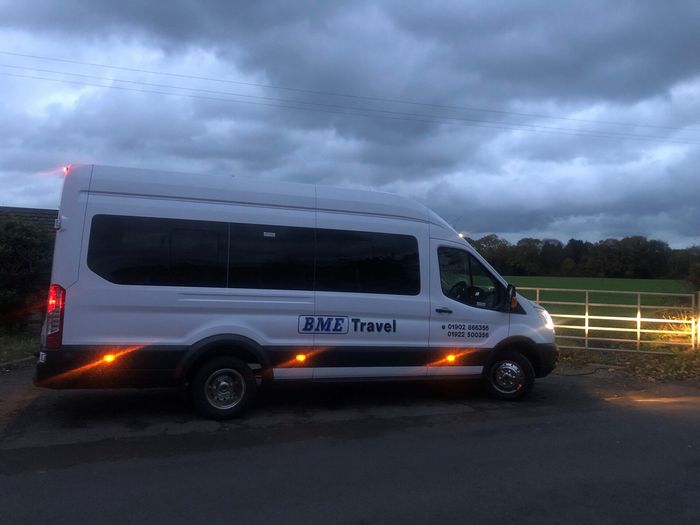 minibus