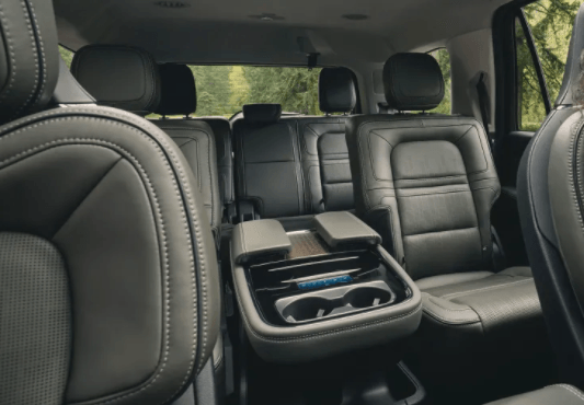 Lincoln MKT car service interior