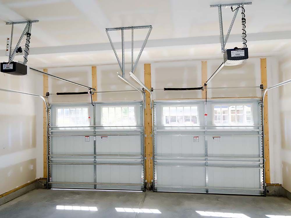 Meridian Garage Door Repair and Replacement Image