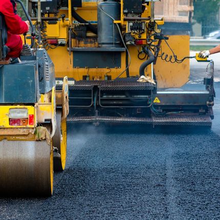 asphalt paving