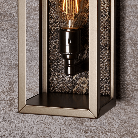 Lamp Holder Detail