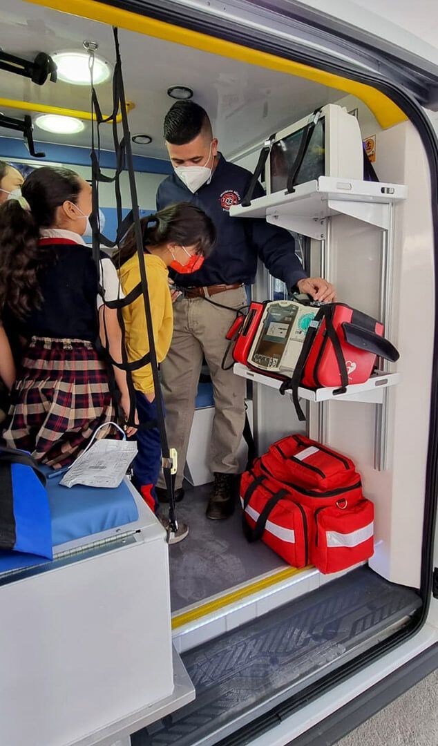 VIVE URGENCIAS MÉDICAS - cursos y talleres