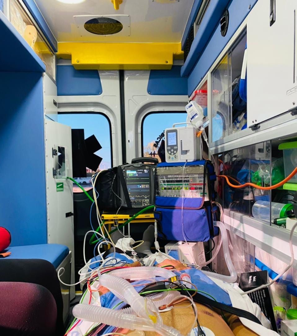 VIVE URGENCIAS MÉDICAS - Terapia Intensiva con la Tecnología más Avanzada