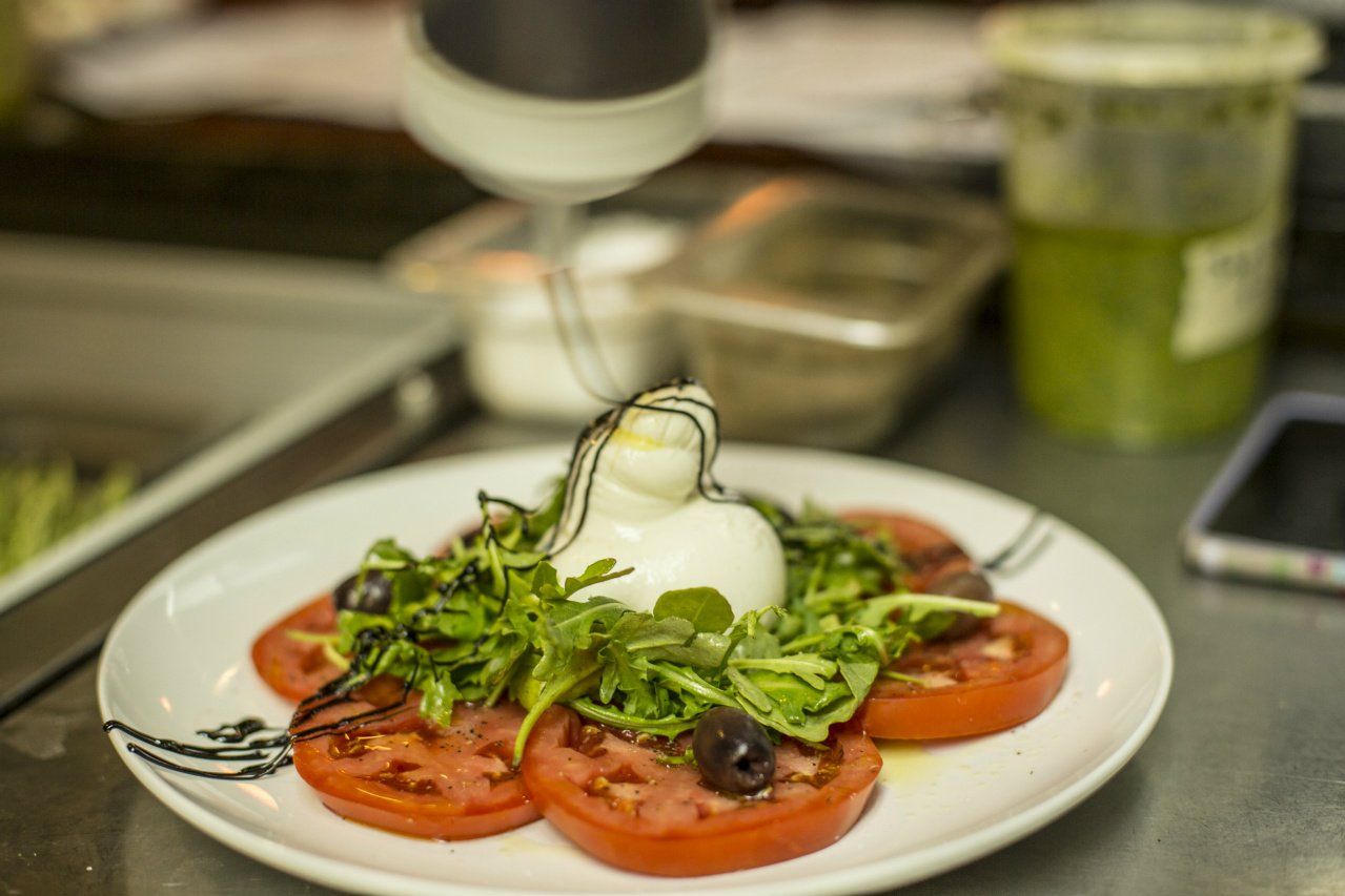 Tomato, Arugula and Burrata Salad — Hallandale Beach, FL — Il Mercato Cafe & Wine Bar