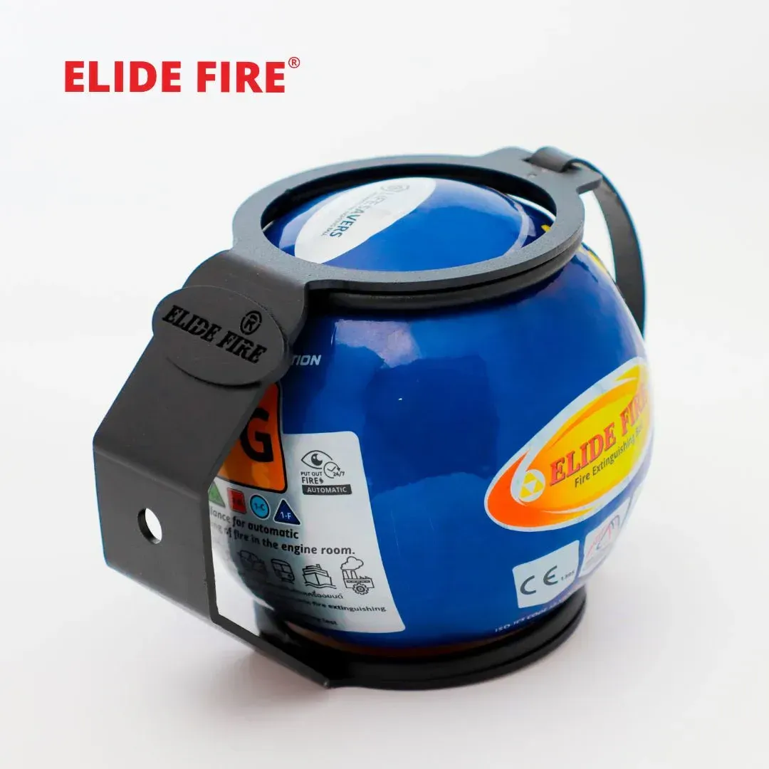 Extincteur bleu, rond, dans un support noir, avec le nom de marque "ELIDE FIRE" sur le dessus et le côté.