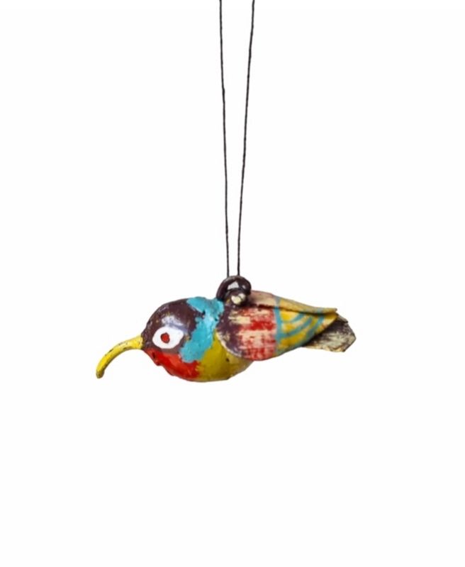 KOLIBRI - STREETART - FAIRTRADE - HANDMADE - VLEUGELS DICHT