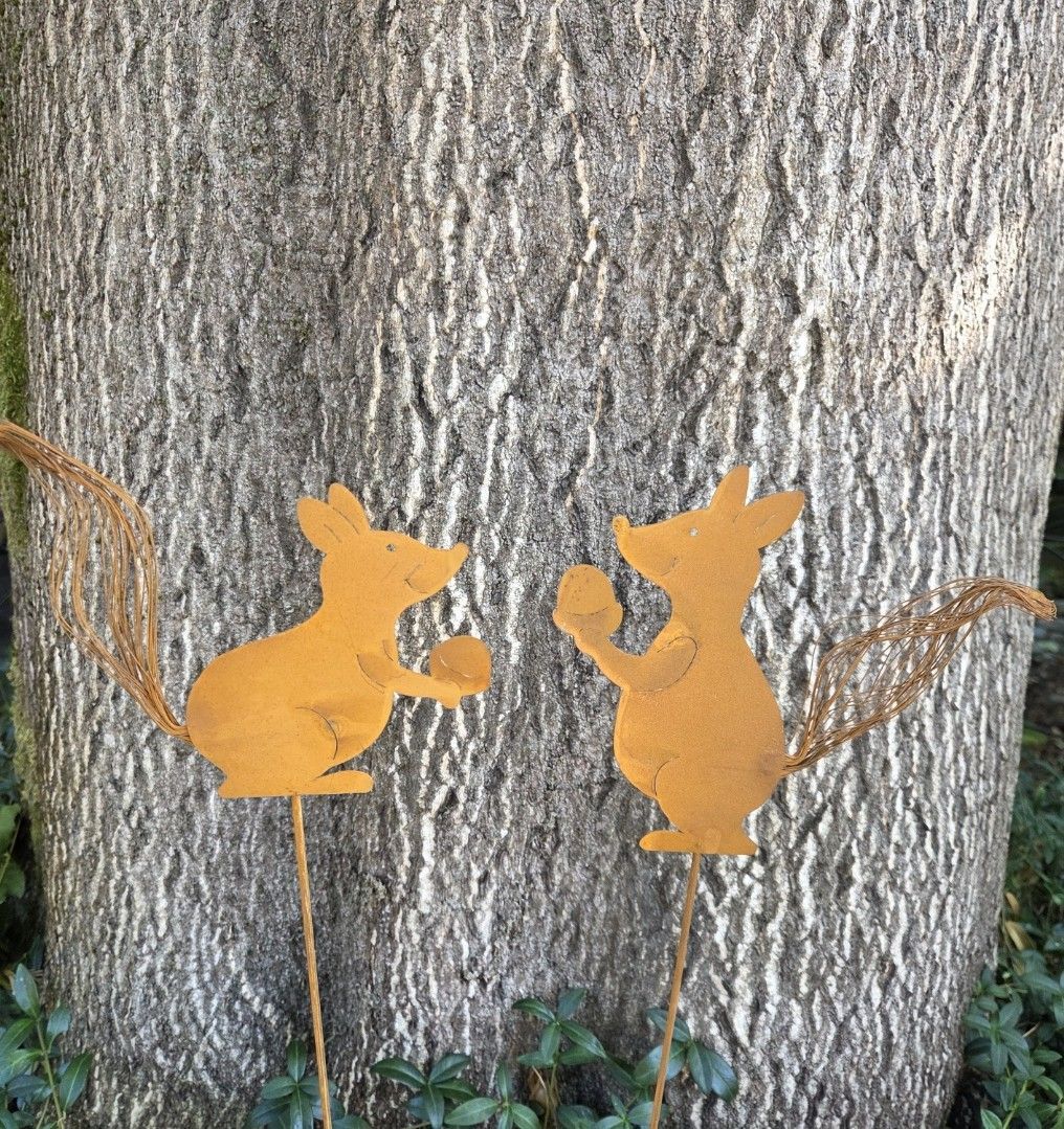 EEKHOORNTJE OP STEKER - ROEST DESIGN - KOOPJE (2)