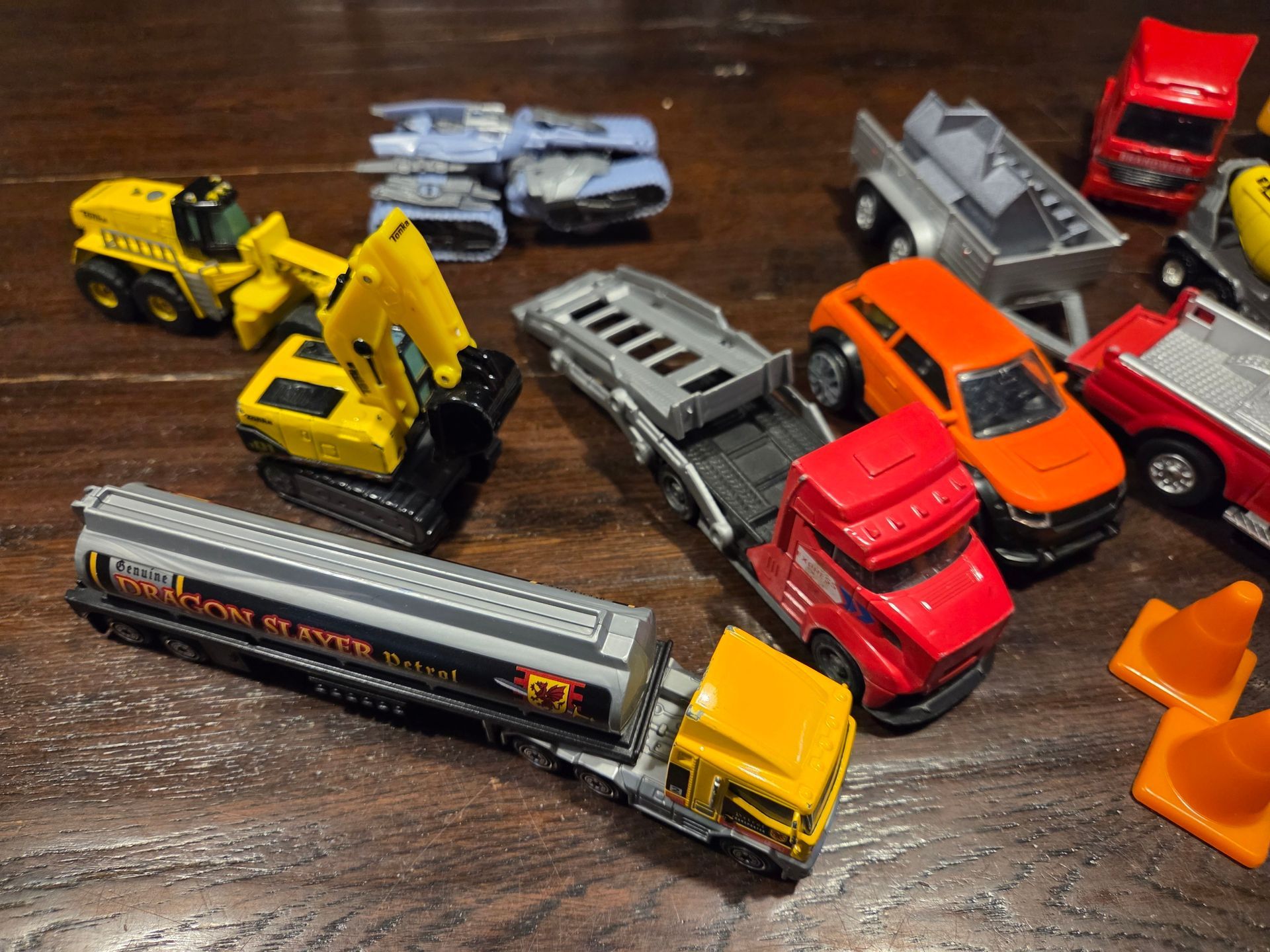 SPEELGOED AUTOOTJES - GEBRUIKT -12 STUKS 7,50