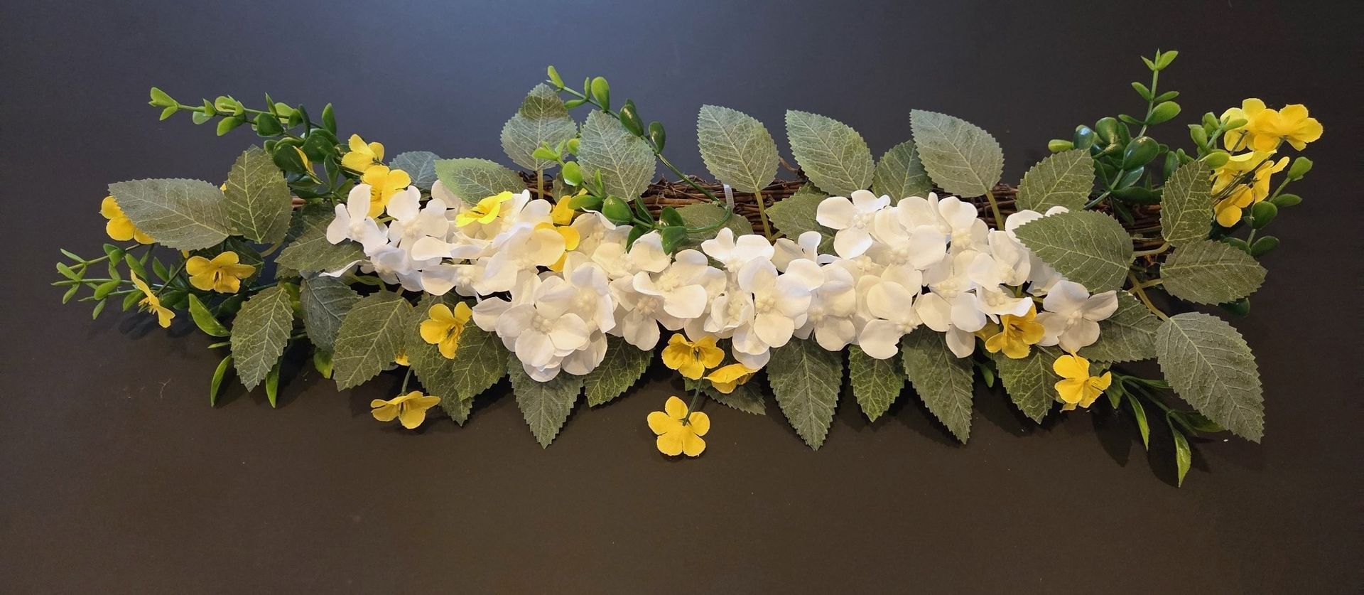 BLOEMETJES OP RIET STUK - VOORJAAR - LENTE - PASEN