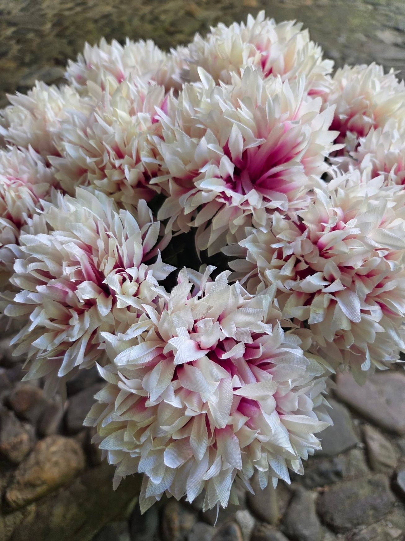 CHRYSANT - KUNST  WIT ROZE - KOOPJE - 1 EURO