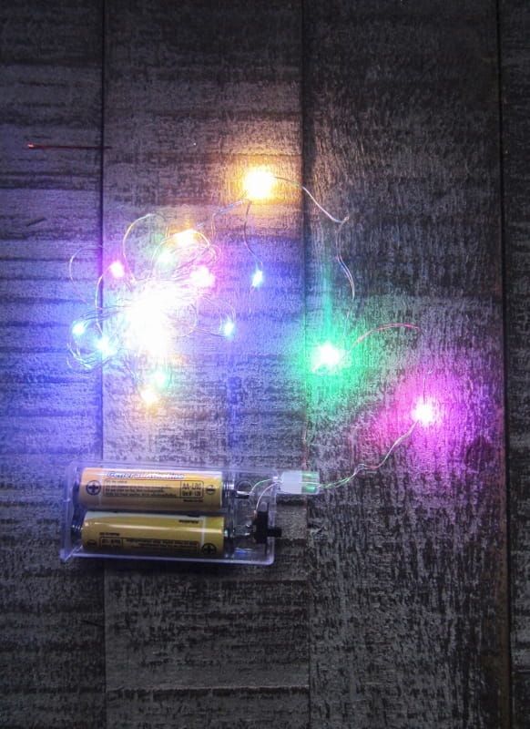 LED SNOERTJE OP BATTERIJ - MIX COLOR