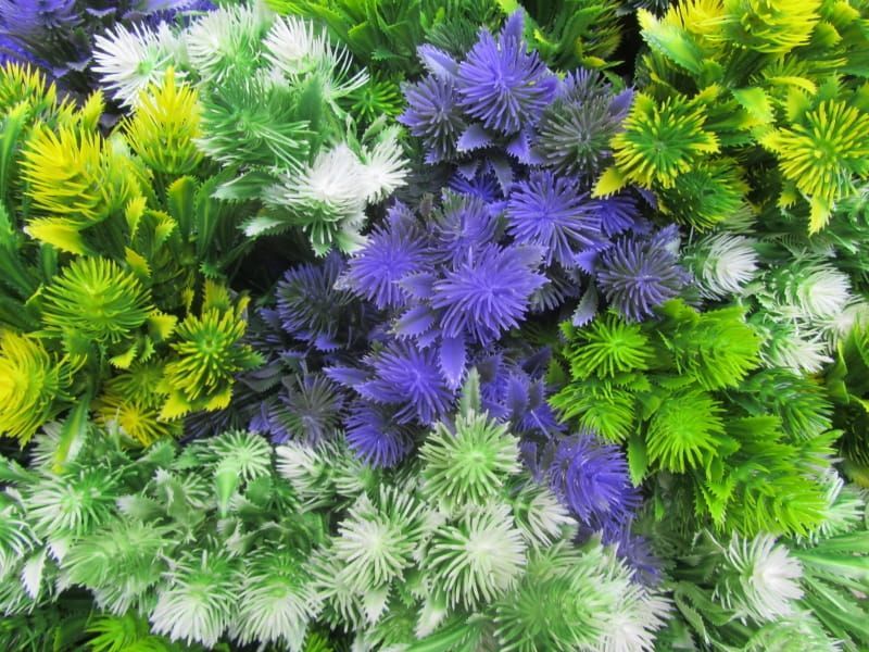 BOSJE KUNST GROEN MET GEKLEURDE TOPJES PAARS