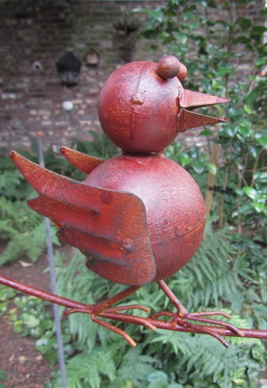 VOGEL TUINSTEKER - EVENWICHT - MAMA MET KROOST