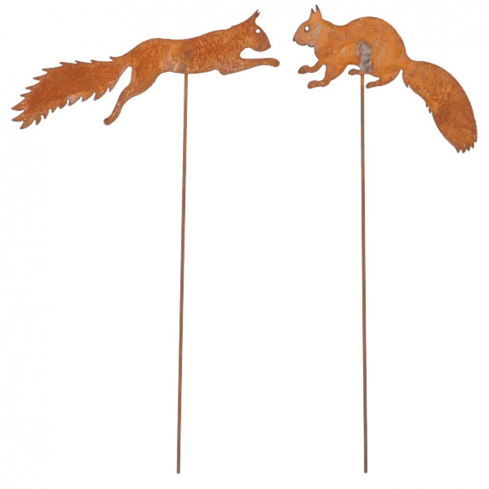 EEKHOORN OP TUINSTEKER - ROESTDESIGN