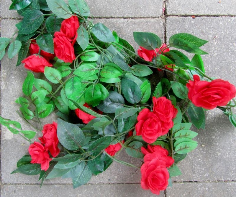 BLOEMEN KUNST GUIRLANDE - 190 CM - ROOD
