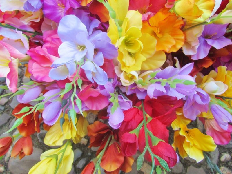 GLADIOOL - KUNST (KORT)  GEEL