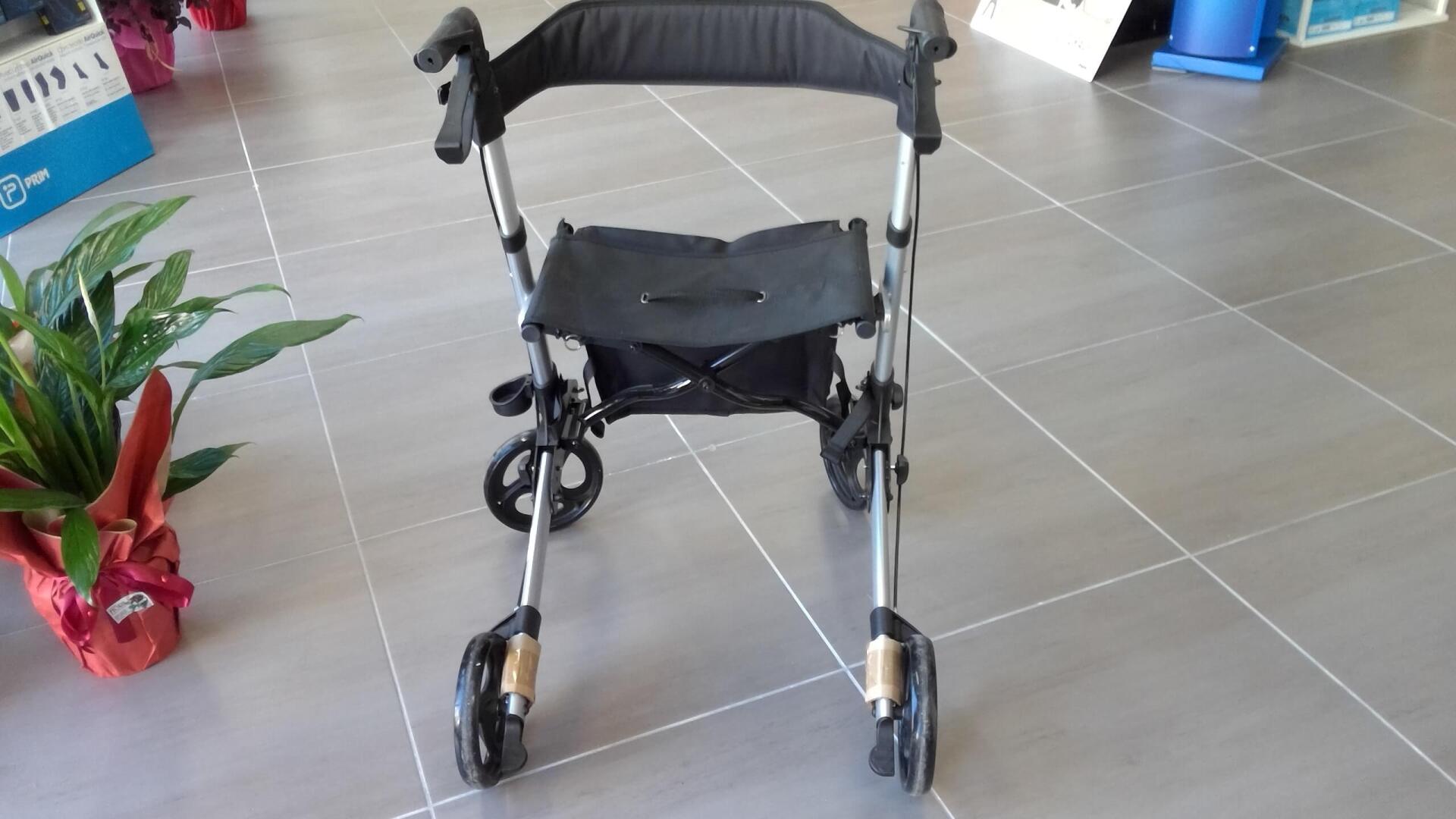 Ausilio per persone disabili