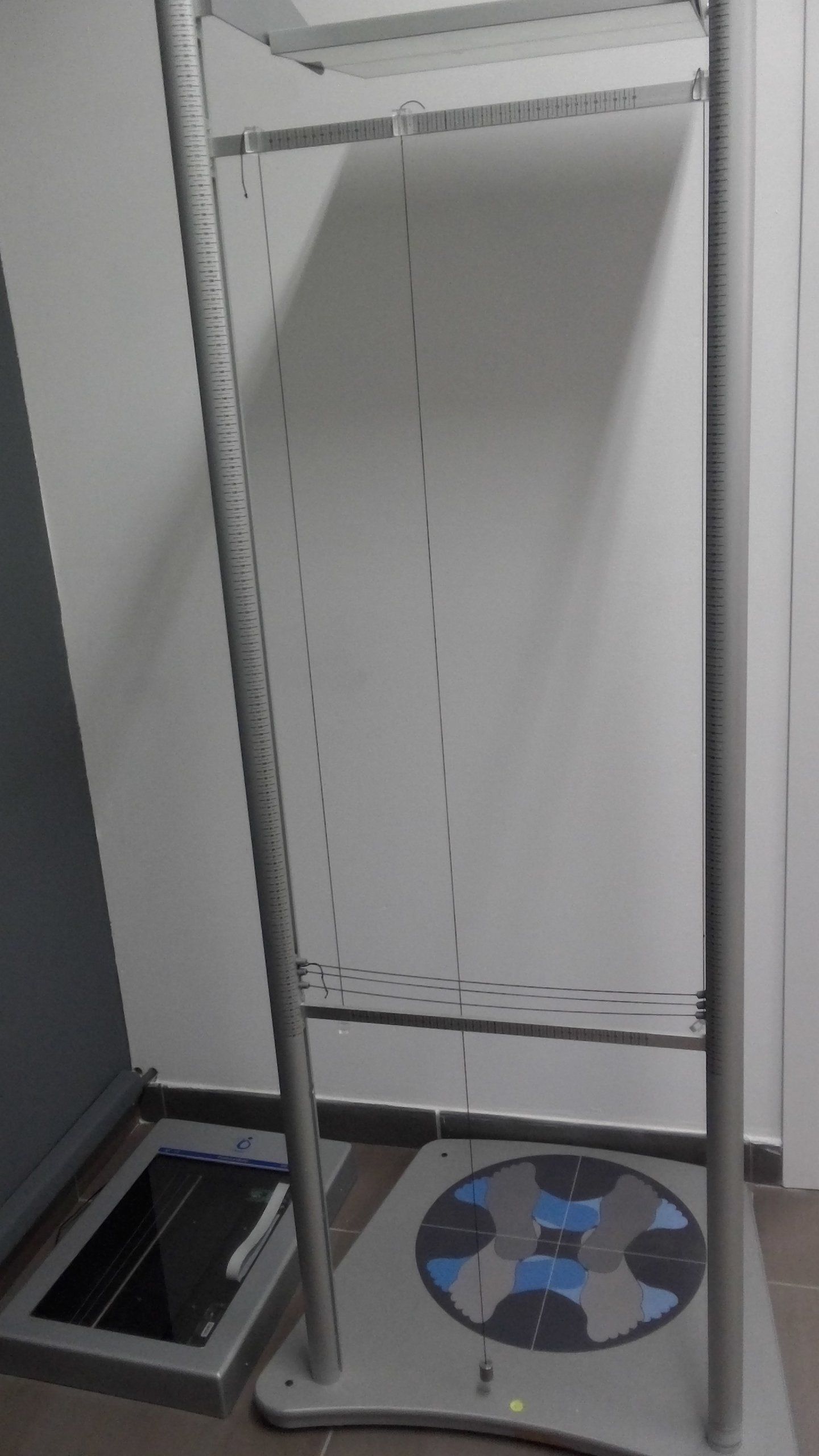 Dispositivo per ortopedia e postura