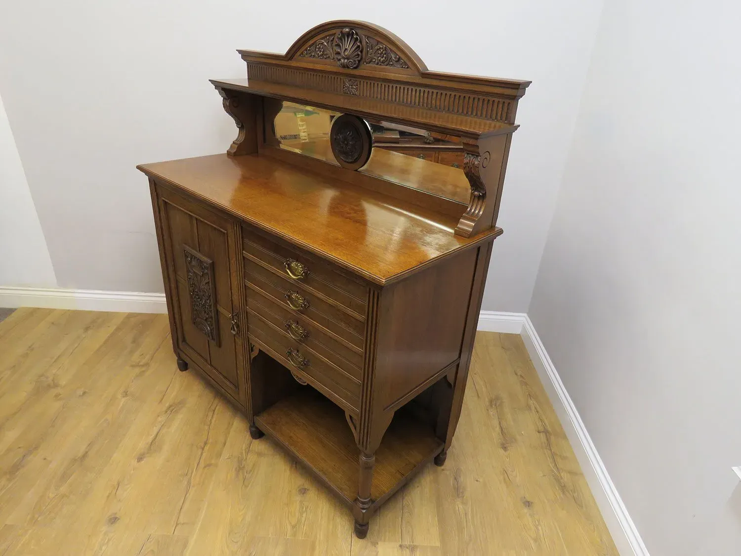 Victorian carved oak sidecabinet 2