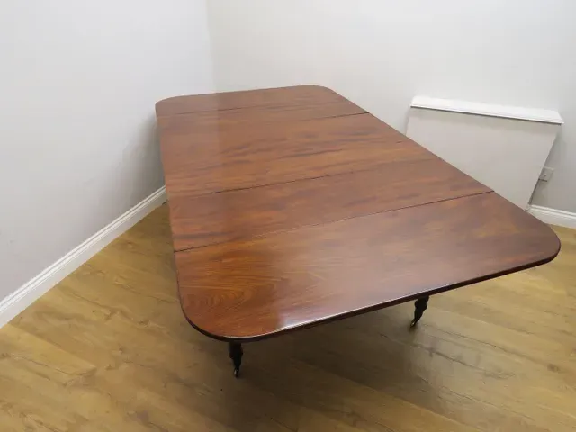 Foldable dining table 1