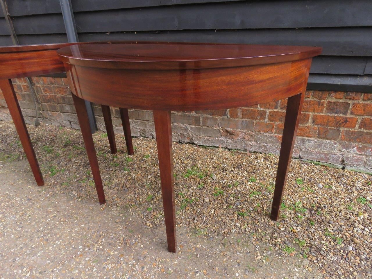 Foldable dining table 3
